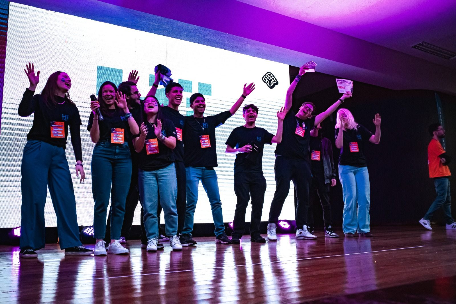 Hï Tech no palco — Paraná Júnior 2025